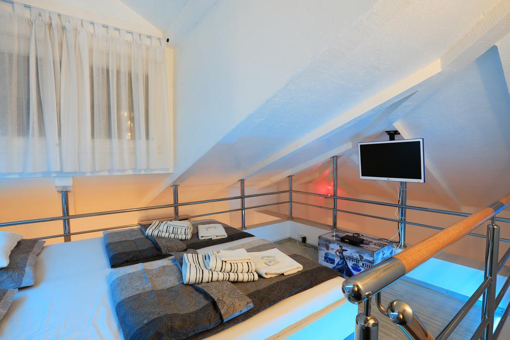 Apartments Ella Split Cameră foto